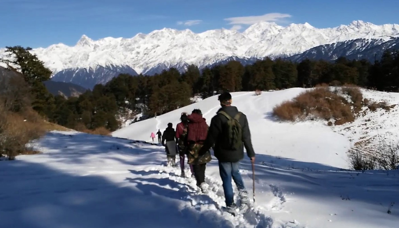 Dayara Bugyal Trek From Rishikesh